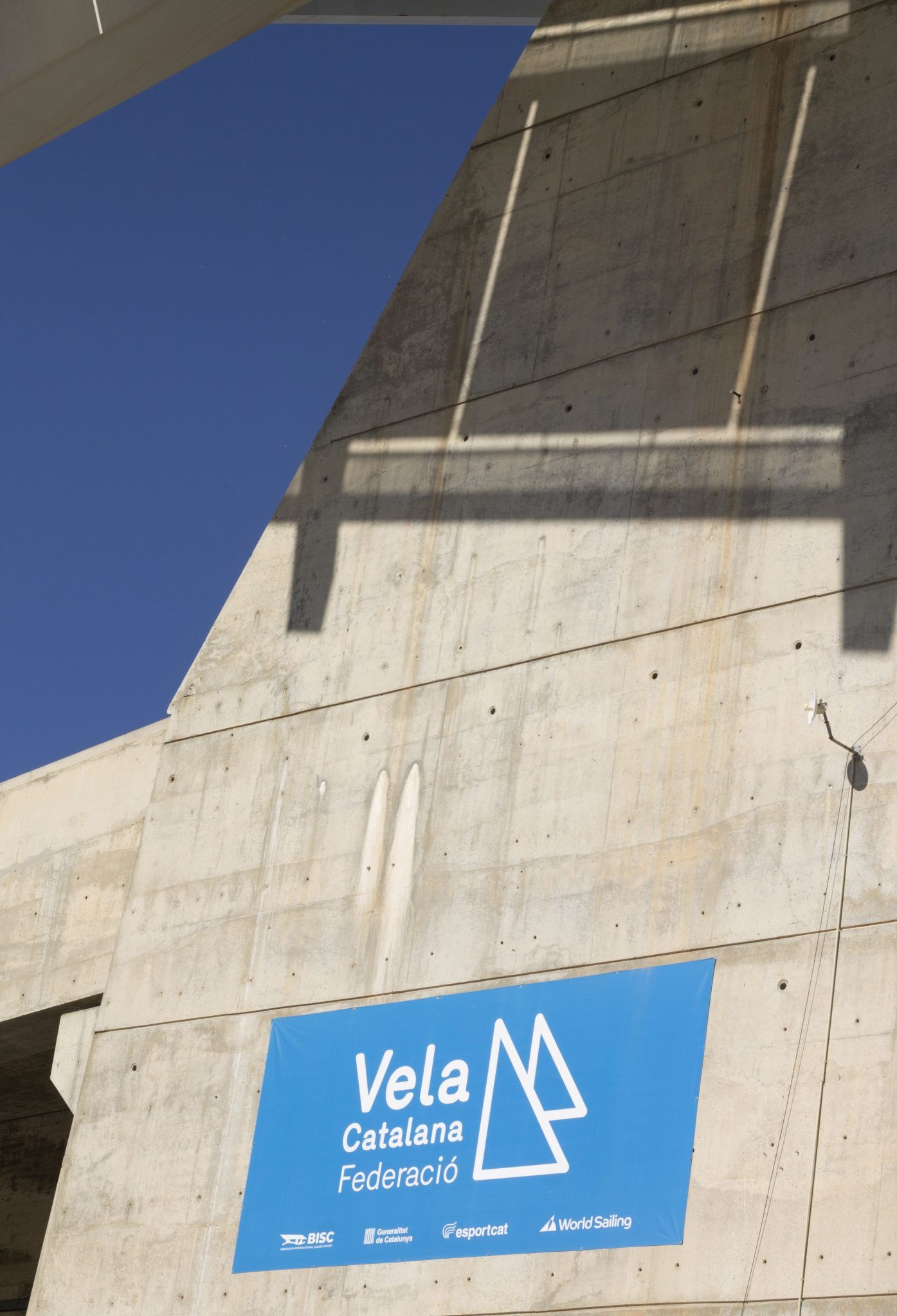 Vela Catalana Federació sobre hormigón