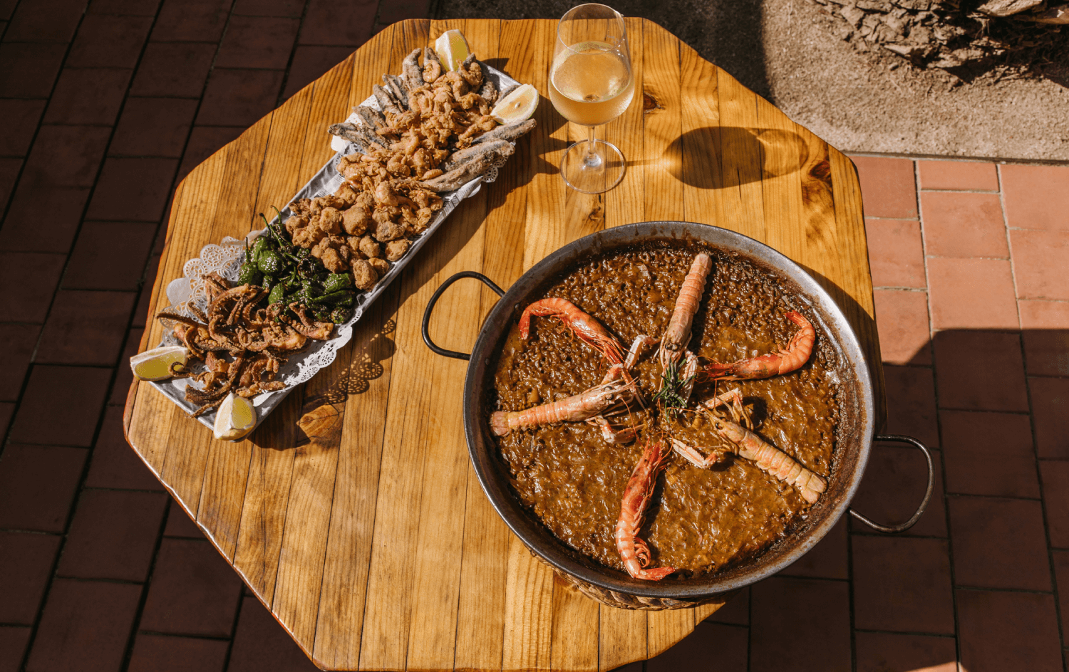 Paella de marisc i tapes